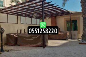 مظلات خشبية