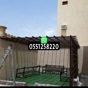 مظلات خشبية