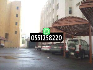 مظلات خشبية