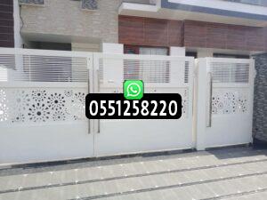 سواتر حديد مشغول باللكسان الشفاف والملون