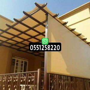 مظلات معلقة