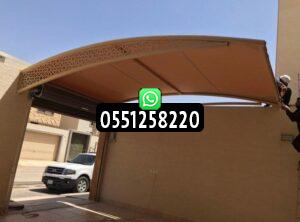 مظلات معلقة