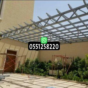 انواع المظلات التي يقدمها معلم حداد بالرياض