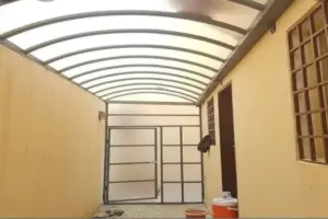 مظلات ارتداد لكسان